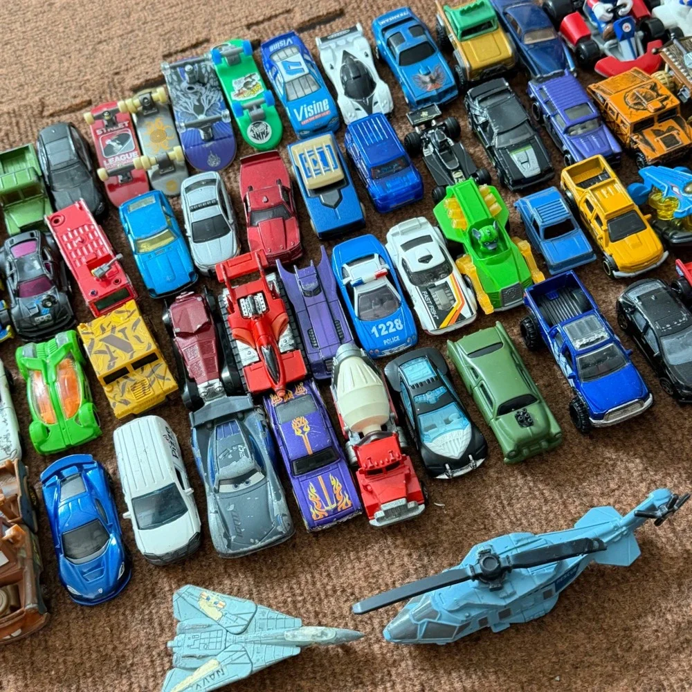 Mixed Toy Vehicle Lot Hot Wheels Mario‎ Kart Paw Patrol Disney Cars Darda 60+ Pc